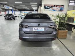 VOLKSWAGEN - VIRTUS - 2022/2023 - Cinza - R$ 109.900,00