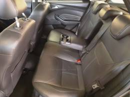 FORD - FOCUS - 2016/2017 - Cinza - R$ 72.900,00
