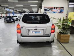 HYUNDAI - TUCSON - 2010/2011 - Prata - R$ 42.900,00