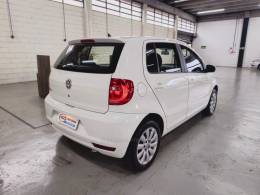 VOLKSWAGEN - FOX - 2013/2014 - Branca - R$ 44.900,00