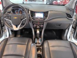 CHEVROLET - TRACKER - 2018/2018 - Prata - R$ 92.900,00