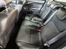 FORD - FOCUS - 2017/2017 - Preta - R$ 74.900,00