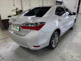 TOYOTA - COROLLA - 2019/2019 - Prata - R$ 108.900,00