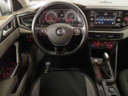 VOLKSWAGEN - POLO - 2018/2018 - Prata - R$ 75.900,00