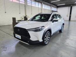 TOYOTA - COROLLA - 2022/2023 - Branca - R$ 138.900,00