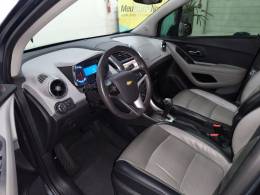 CHEVROLET - TRACKER - 2014/2014 - Cinza - R$ 68.900,00