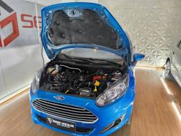 FORD - FIESTA - 2017/2017 - Azul - R$ 55.900,00