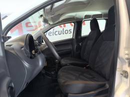 FIAT - MOBI - 2022/2023 - Branca - R$ 54.900,00