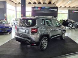 JEEP - RENEGADE - 2022/2023 - Cinza - R$ 112.900,00