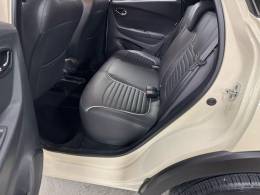RENAULT - CAPTUR - 2021/2021 - Bege - R$ 85.900,00
