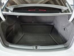 AUDI - A3 - 2015/2016 - Branca - R$ 114.900,00