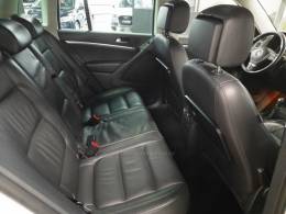 VOLKSWAGEN - TIGUAN - 2012/2013 - Branca - R$ 71.900,00