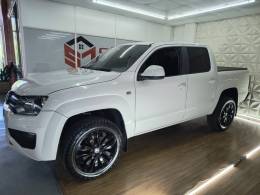 VOLKSWAGEN - AMAROK - 2017/2018 - Branca - R$ 95.900,00