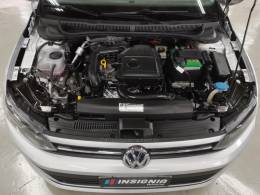 VOLKSWAGEN - POLO - 2018/2018 - Prata - R$ 75.900,00