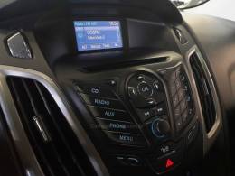 FORD - FOCUS - 2014/2015 - Cinza - R$ 54.900,00