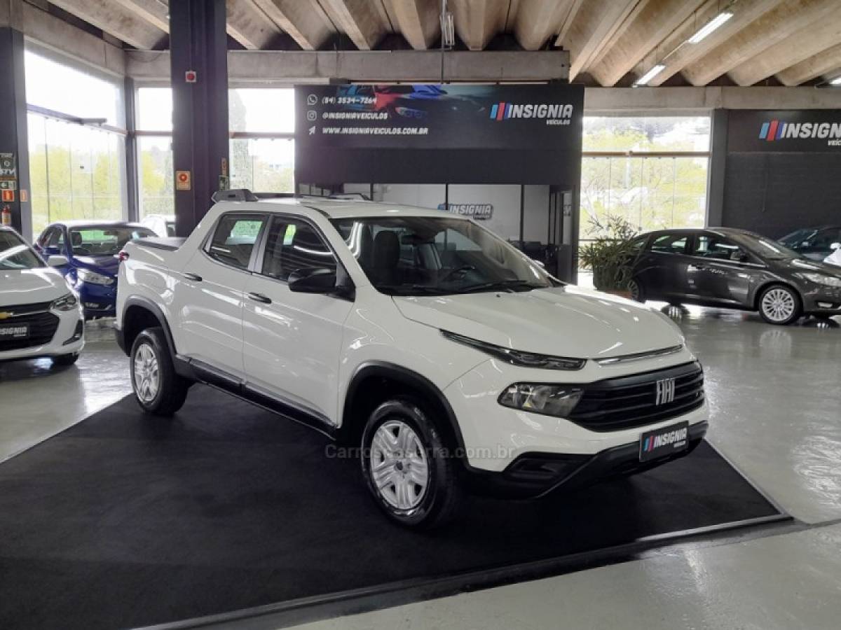 FIAT - TORO - 2021/2022 - Branca - R$ 99.900,00