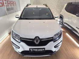 RENAULT - SANDERO - 2016/2017 - Branca - R$ 52.900,00