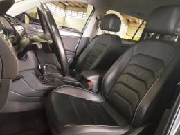 VOLKSWAGEN - TIGUAN - 2019/2019 - Cinza - R$ 121.900,00