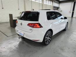 VOLKSWAGEN - GOLF - 2015/2015 - Branca - R$ 85.900,00