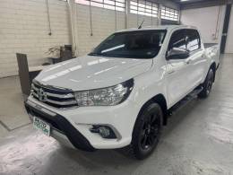 TOYOTA - HILUX - 2018/2018 - Branca - R$ 149.900,00