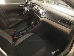 VOLKSWAGEN - POLO - 2018/2018 - Prata - R$ 75.900,00