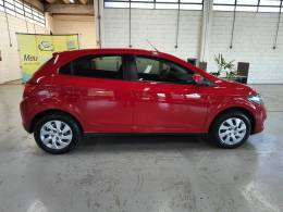 CHEVROLET - ONIX - 2013/2014 - Vermelha - R$ 45.900,00