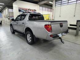 MITSUBISHI - L200 TRITON - 2012/2013 - Prata - R$ 99.900,00