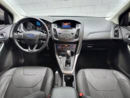 FORD - FOCUS - 2015/2016 - Prata - R$ 62.900,00