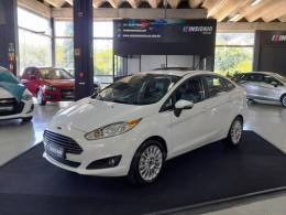 FORD - FIESTA - 2015/2015 - Branca - R$ 54.900,00