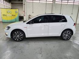 VOLKSWAGEN - GOLF - 2014/2015 - Branca - R$ 84.900,00
