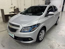 CHEVROLET - PRISMA - 2016/2016 - Prata - R$ 56.900,00