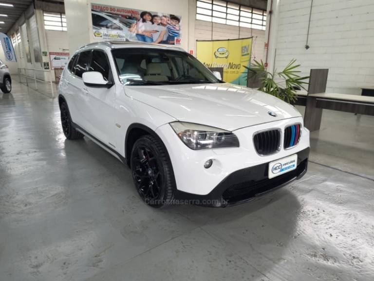 BMW - X1 - 2012/2012 - Branca - R$ 79.900,00