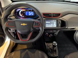 CHEVROLET - ONIX - 2017/2018 - Branca - R$ 62.900,00