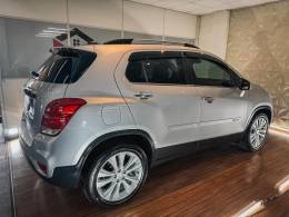 CHEVROLET - TRACKER - 2018/2018 - Prata - R$ 91.900,00