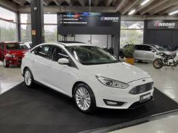 FORD - FOCUS - 2016/2016 - Branca - R$ 69.900,00