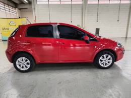 FIAT - PUNTO - 2015/2016 - Vermelha - R$ 47.900,00