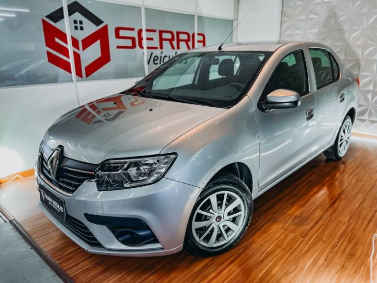 RENAULT - LOGAN - 2021/2021 - Prata - R$ 63.900,00