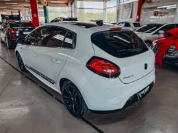 FIAT - BRAVO - 2011/2012 - Branca - R$ 49.900,00