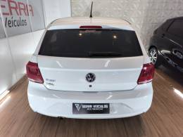 VOLKSWAGEN - GOL - 2021/2022 - Branca - R$ 60.900,00
