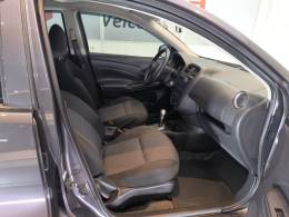 NISSAN - VERSA - 2021/2021 - Cinza - R$ 69.900,00