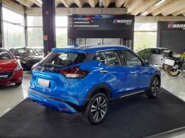 NISSAN - KICKS - 2021/2022 - Azul - R$ 99.900,00