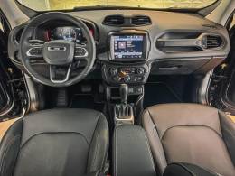 JEEP - RENEGADE - 2023/2024 - Preta - R$ 134.900,00