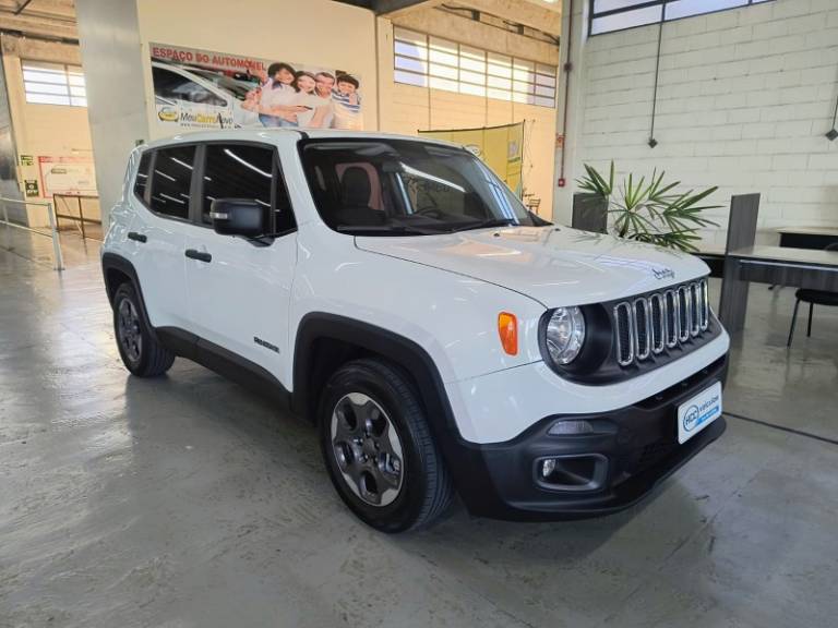 JEEP - RENEGADE - 2015/2016 - Branca - R$ 64.900,00