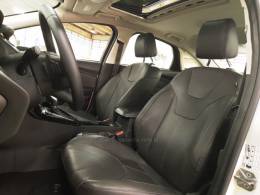 FORD - FOCUS - 2016/2016 - Branca - R$ 69.900,00