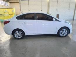 HYUNDAI - HB20S - 2013/2014 - Branca - R$ 56.900,00