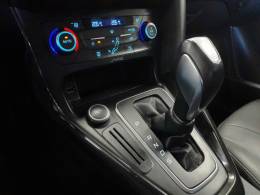 FORD - FOCUS - 2015/2016 - Azul - R$ 64.900,00