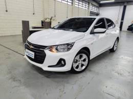 CHEVROLET - ONIX - 2023/2024 - Branca - R$ 92.900,00