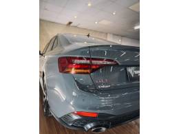 VOLKSWAGEN - JETTA - 2023/2024 - Cinza - R$ 215.900,00