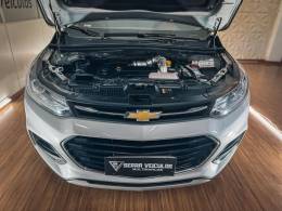 CHEVROLET - TRACKER - 2018/2018 - Prata - R$ 91.900,00