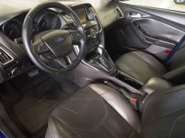 FORD - FOCUS - 2015/2016 - Azul - R$ 64.900,00